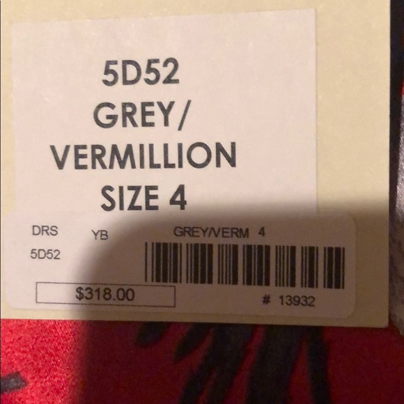 NWT  YOANA BARASCHI size 4 red and gray dress - Picture 4 of 7